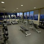 One King West Hotel And Residence 